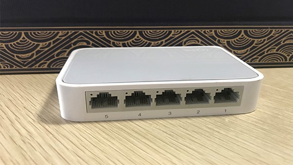 蜜桃AV网址大全普通交換機