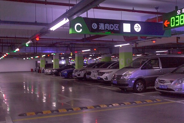 智能停車場為何火？