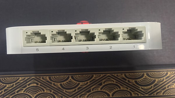 蜜桃AV网址大全兩種交換機